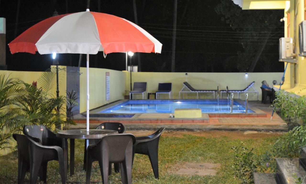Sonikas Holiday Homes Candolim Exterior photo